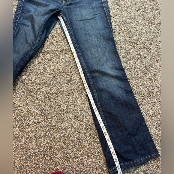 CALVIN KLEIN Y2K vintage boot cut flair jeans size 6 but fits like a size 8. - Picture 7 of 7